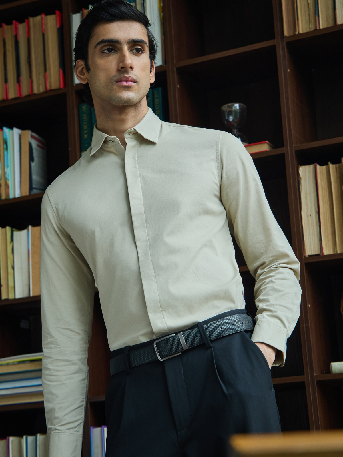 VINCENT-CLAY BEIGE REGULAR FIT PEACH FINISH COTTON SHIRT